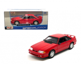 Maisto Metalni model autica 1:24 1993 Ford Mustang SVT Cobra 32906